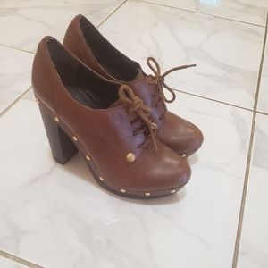 Vince Camuto Brown Leather "Canasta" Clog Booties Size 8
